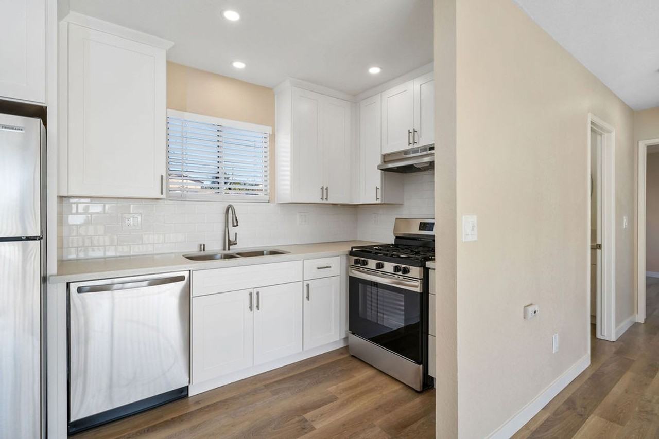 153 N. 16th Street - Photo 6 of 29