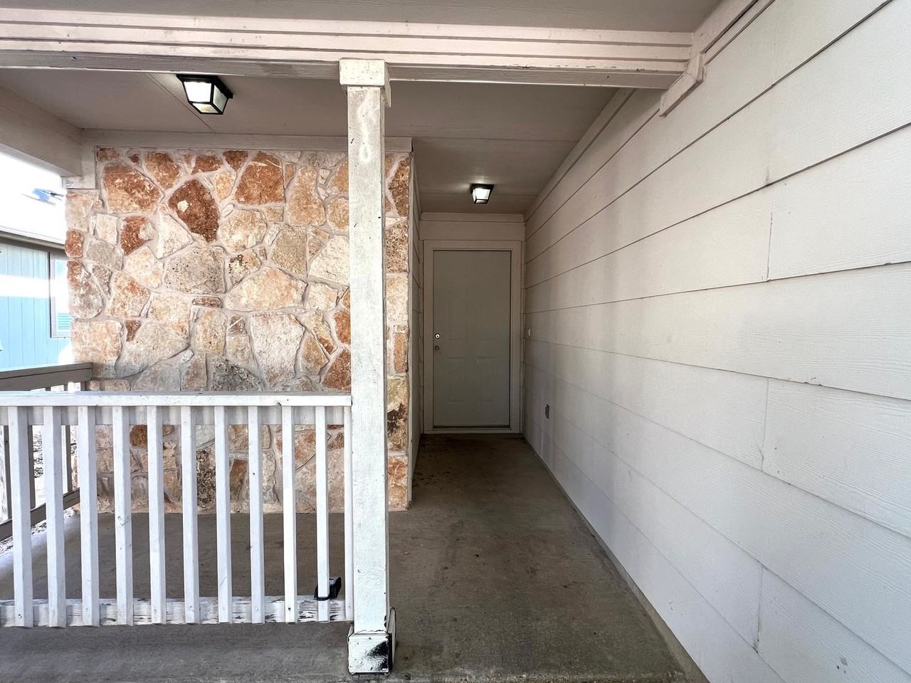 14413 Pebble Run Path - Photo 4 of 29