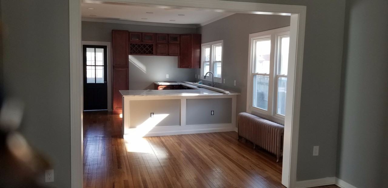 31 Fullerton St - Photo 3 of 13