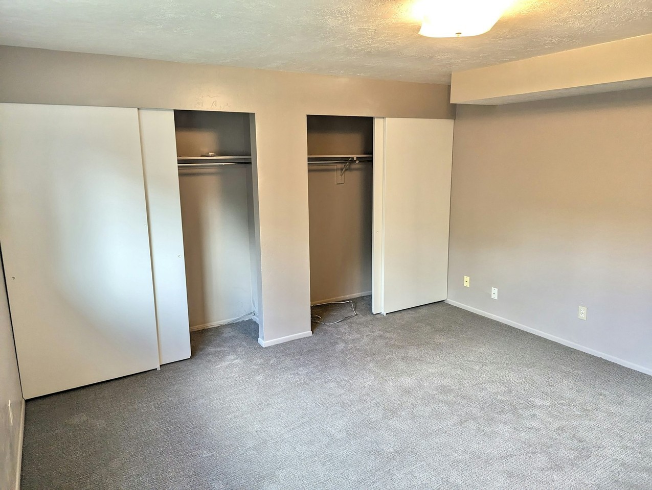 435 West 4900 South, Unit 2 - Photo 4 of 8