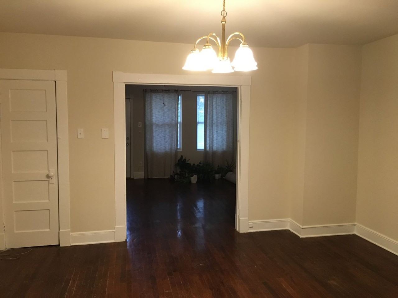 3202 Q St - Photo 4 of 17