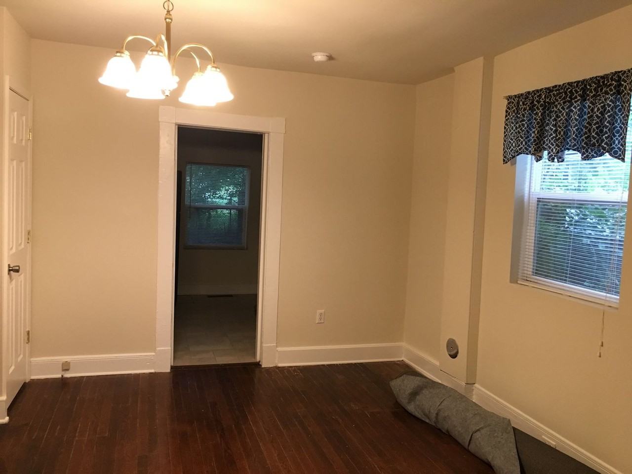 3202 Q St - Photo 5 of 17