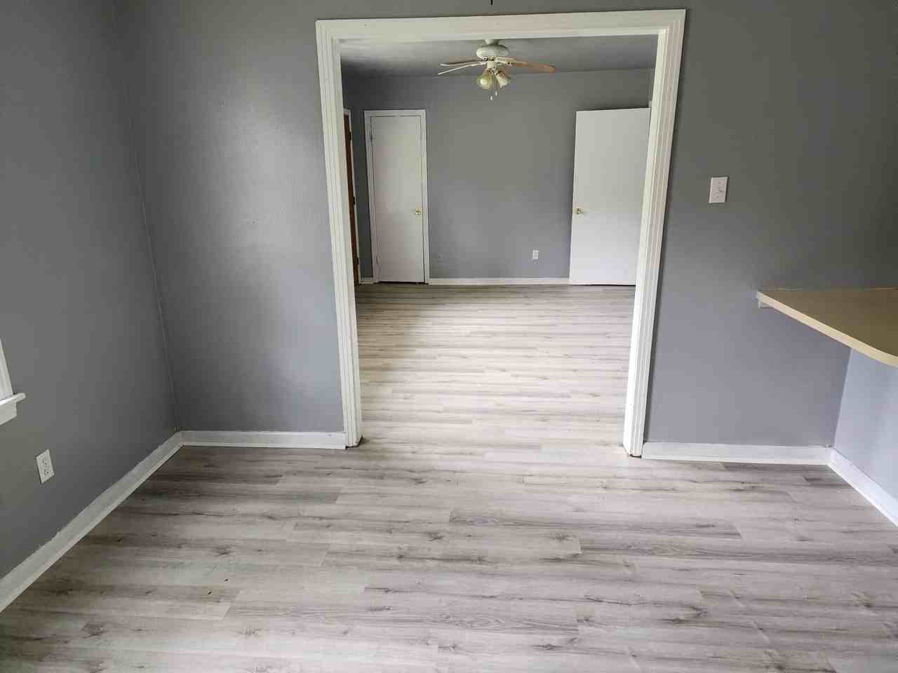 3031 Bert Kouns Industrial Loop - Photo 5 of 8