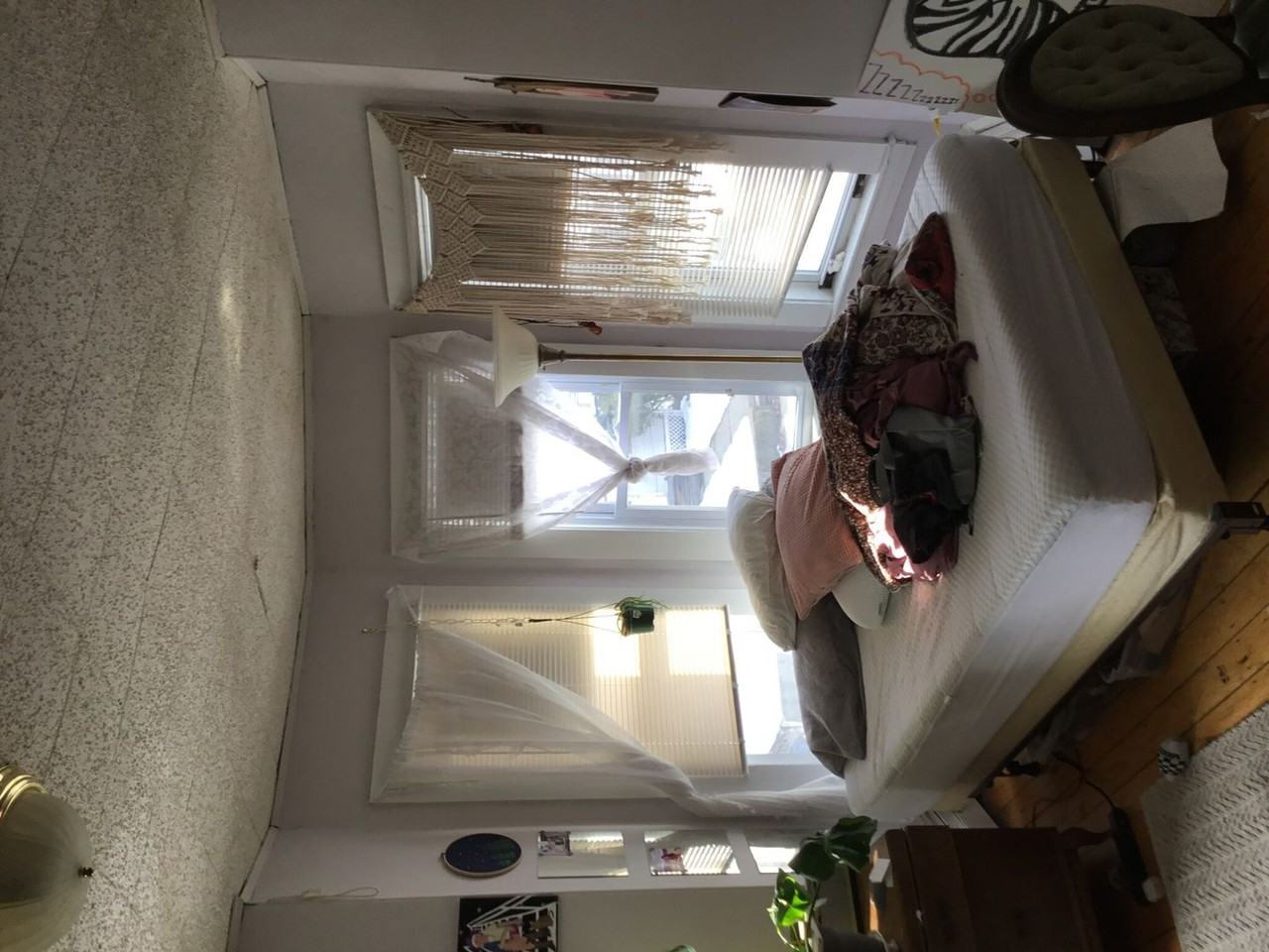 76 Linden Street - Photo 7 of 12