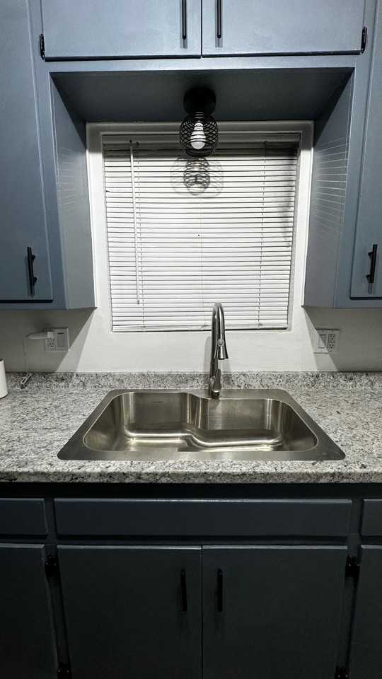 120 N Palm Ave #A - Photo 5 of 10