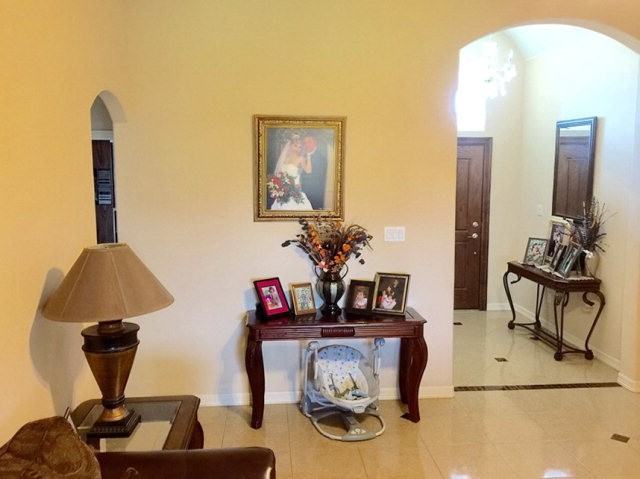 405 Alexa Dr - Photo 2 of 16