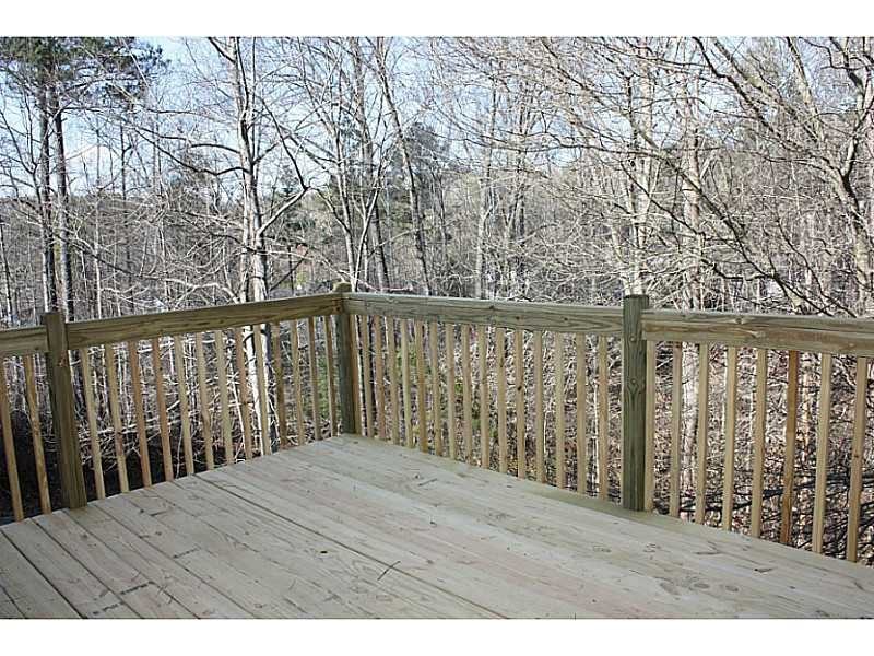 154 Woodland Ct - Photo 2 of 15