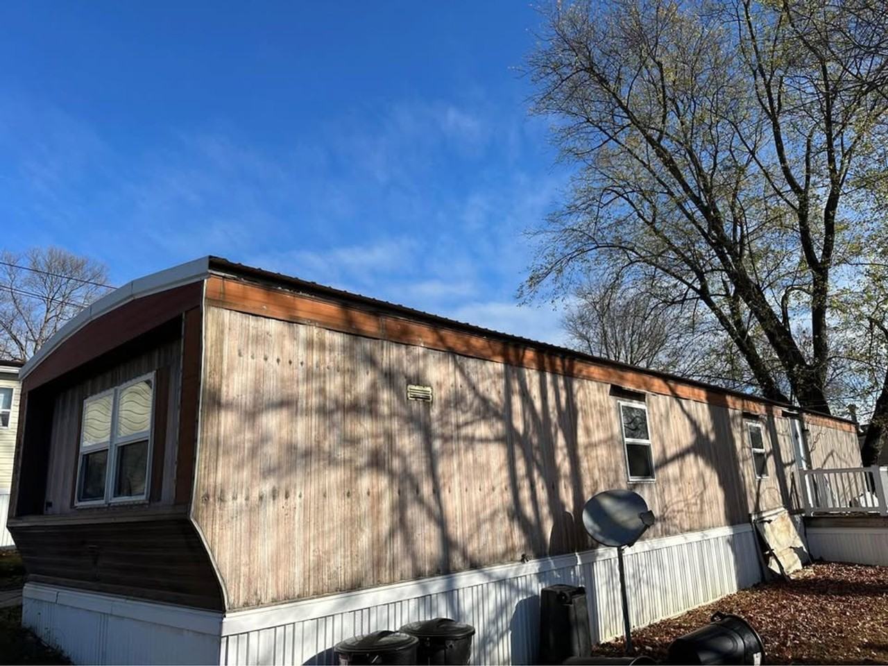 113 Martin Cir - Photo 2 of 10