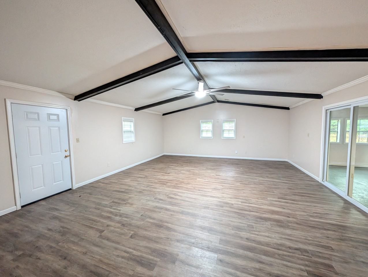 8759 E Bourne Dr - Photo 3 of 11