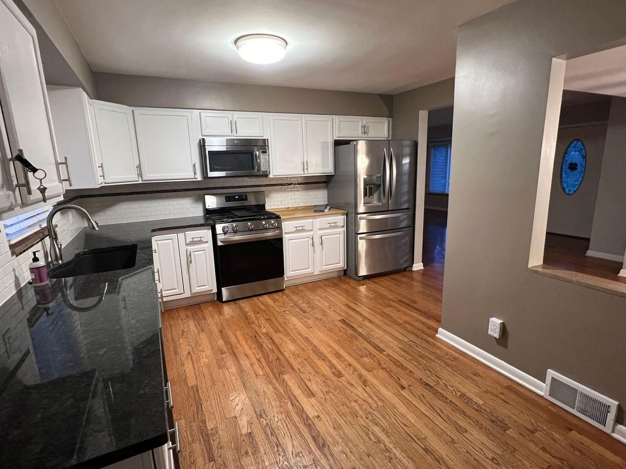 241 Atterbury Blvd - Photo 2 of 16