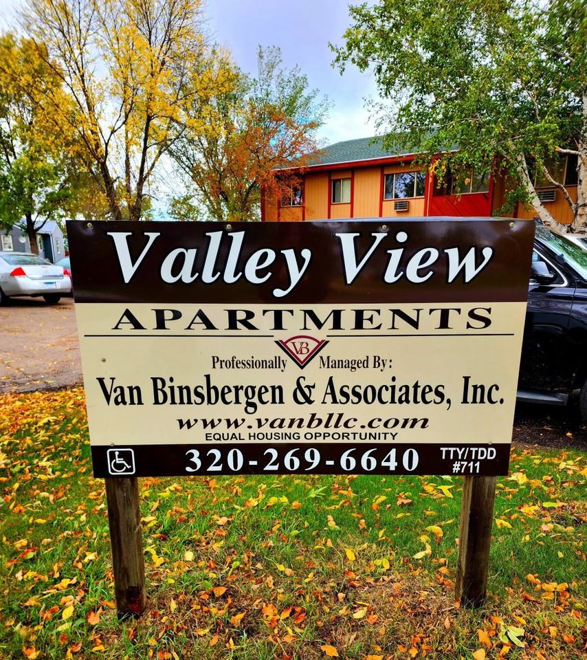 Valley View Apartments - Photo 3 of 19