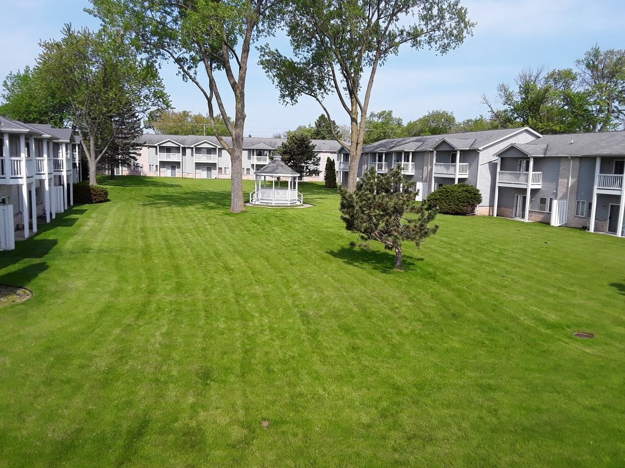 Bayside Townhomes - Photo 3 of 3