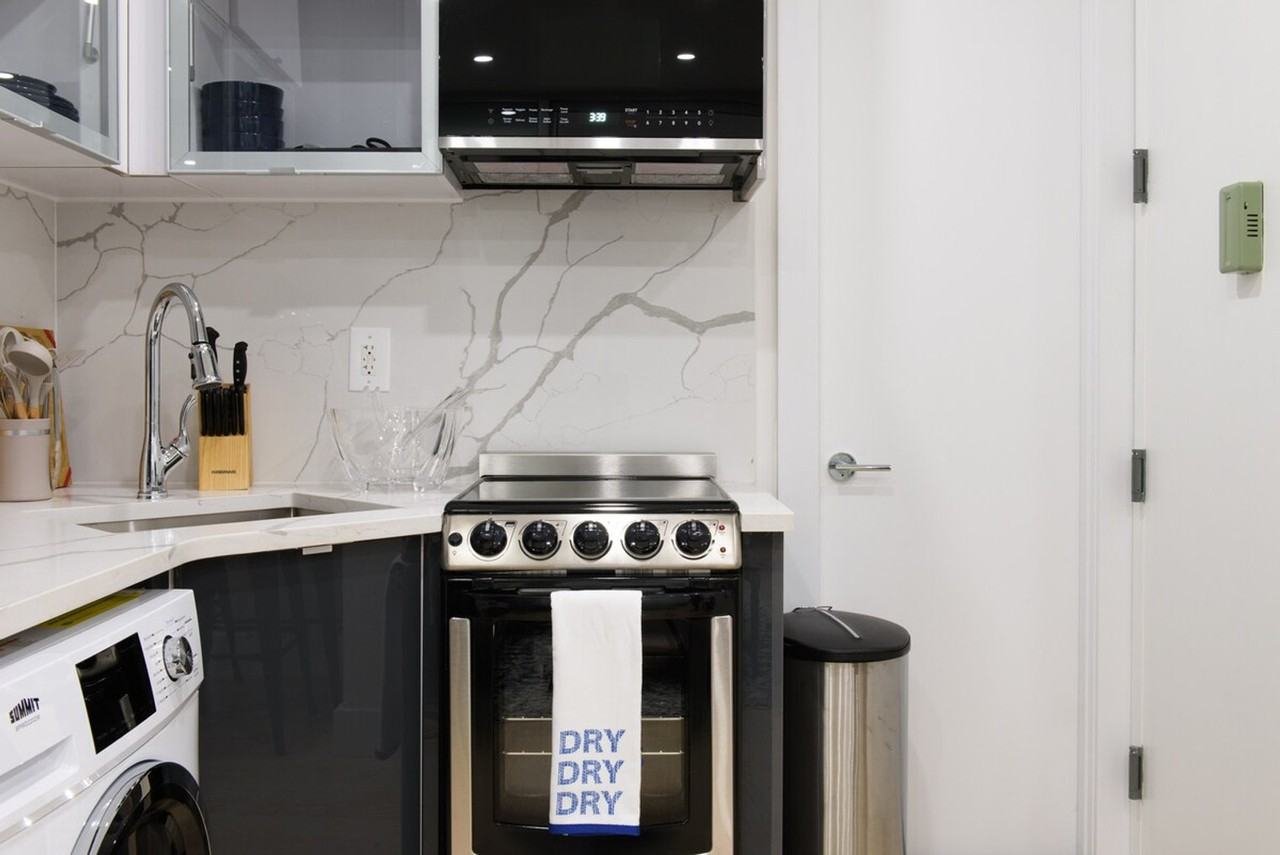 315 E 78th St #1021847P - Photo 6 of 13