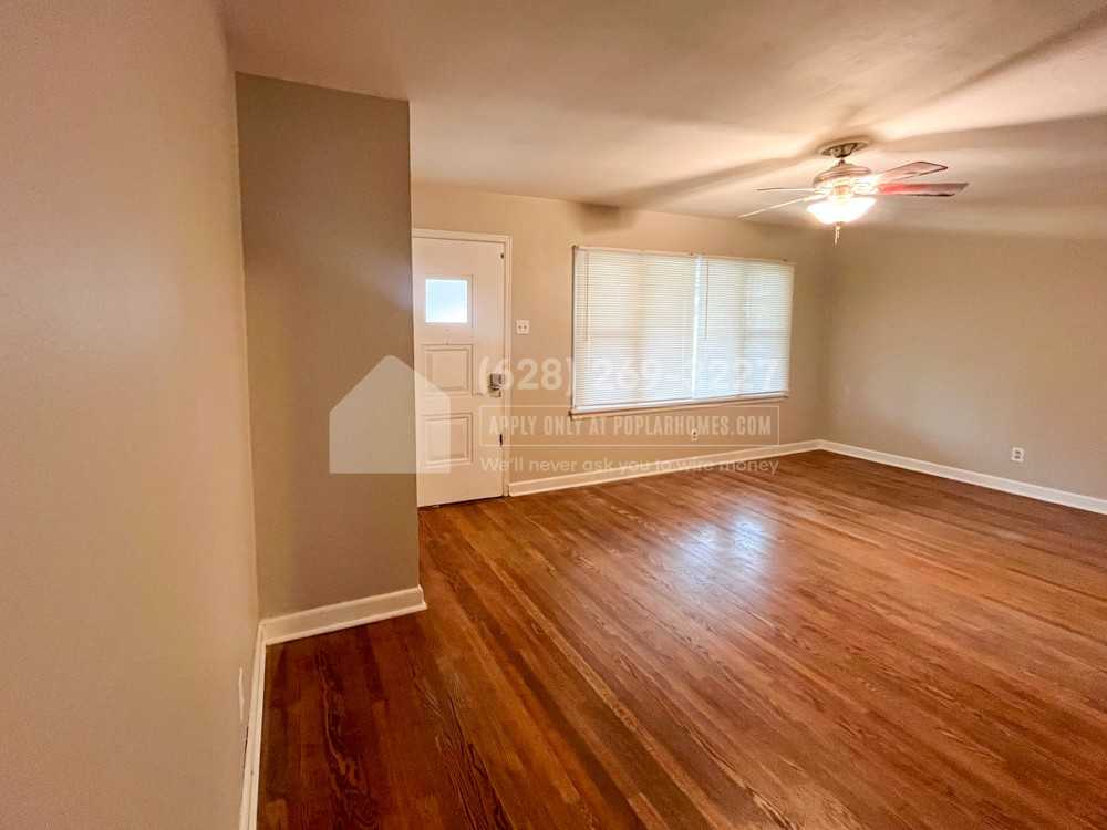 3238 Krem Ave - Photo 3 of 26