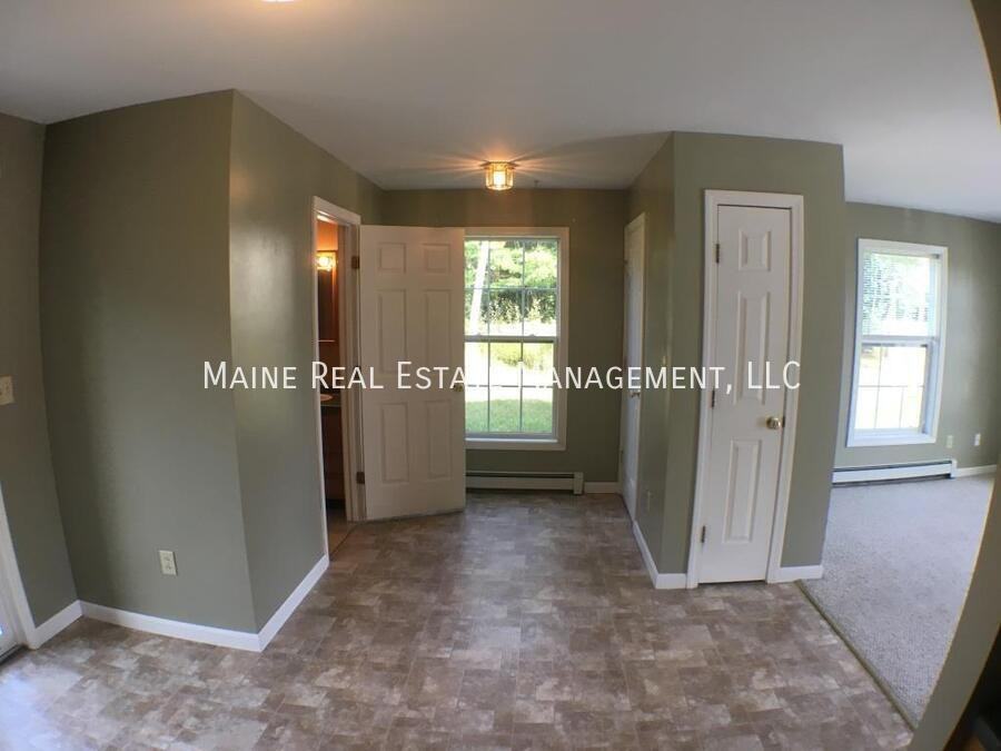 16 Ada Dr - Photo 3 of 19