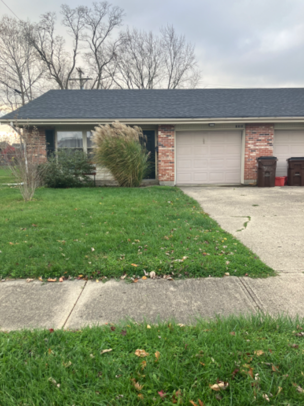 111 Debbie Dr #111 - Photo 2 of 2