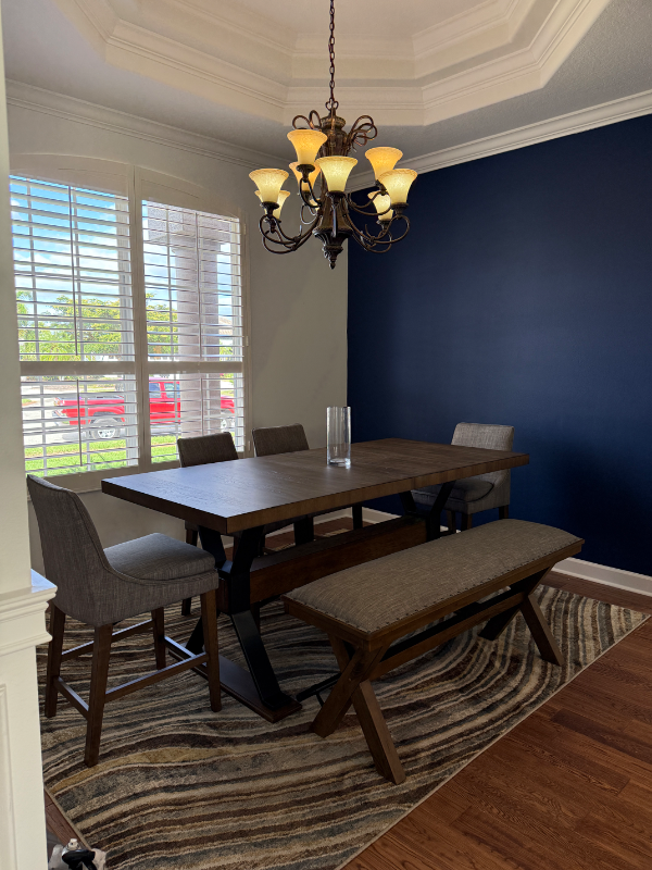 10228 Silverado Cir - Photo 3 of 8