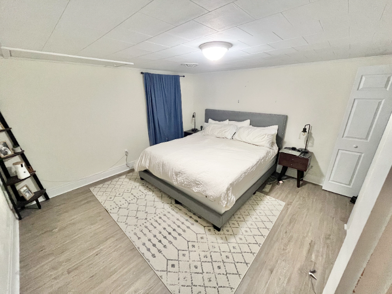 983 Cherry St - Photo 3 of 3