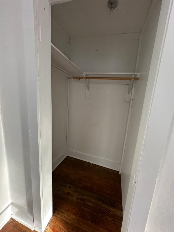 607 S Wisconsin St - Photo 6 of 15