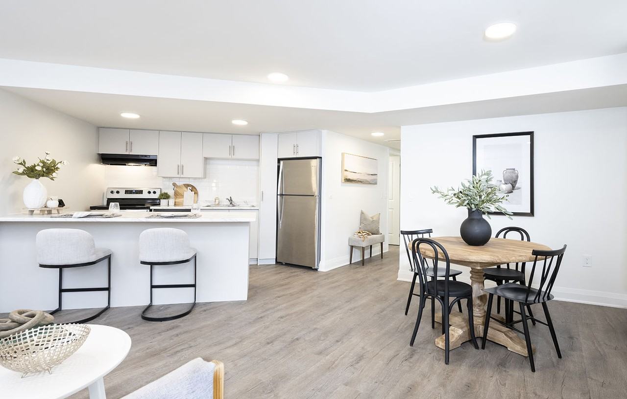 Ventura Towers - Photo 3 of 50