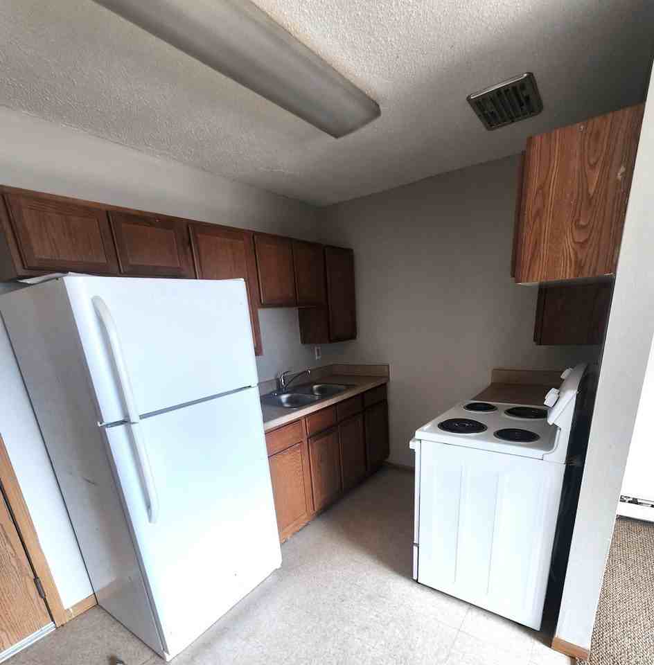 Westcourt Apartments - Photo 3 of 10