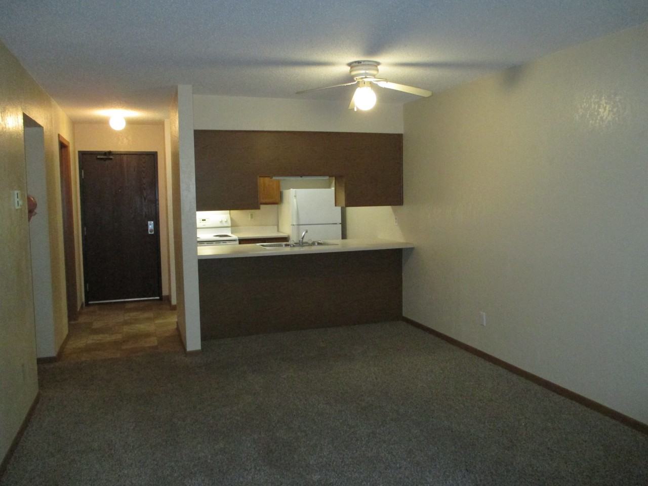 Westmar Apartments - Photo 6 of 10