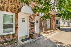 featured image of 2209 15th St #5