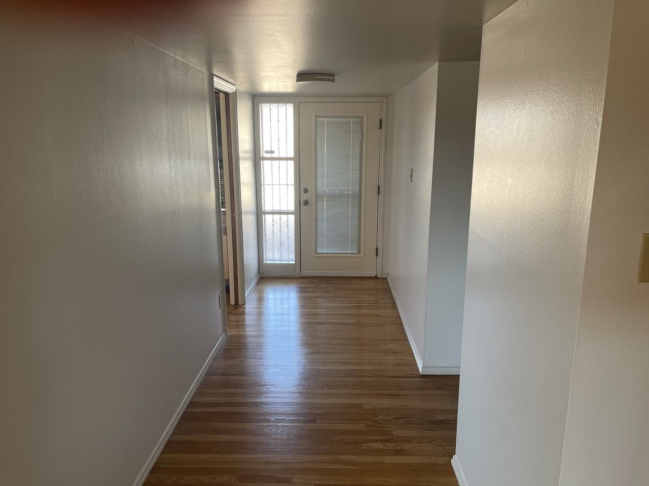 3321 Kirkcaldy Rd #NA - Photo 3 of 5