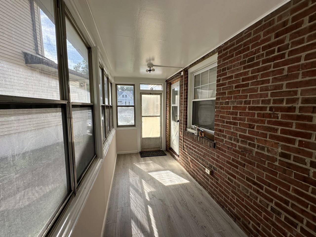 1511 Oakland Ave #NA - Photo 4 of 14