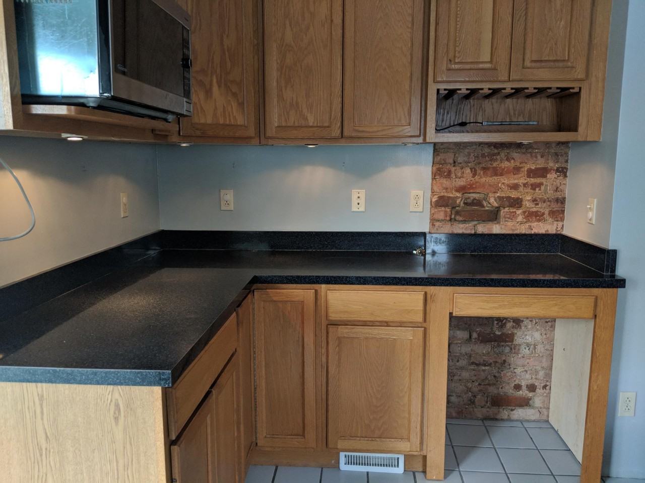 1580 Clarence Ave #UP - Photo 4 of 17