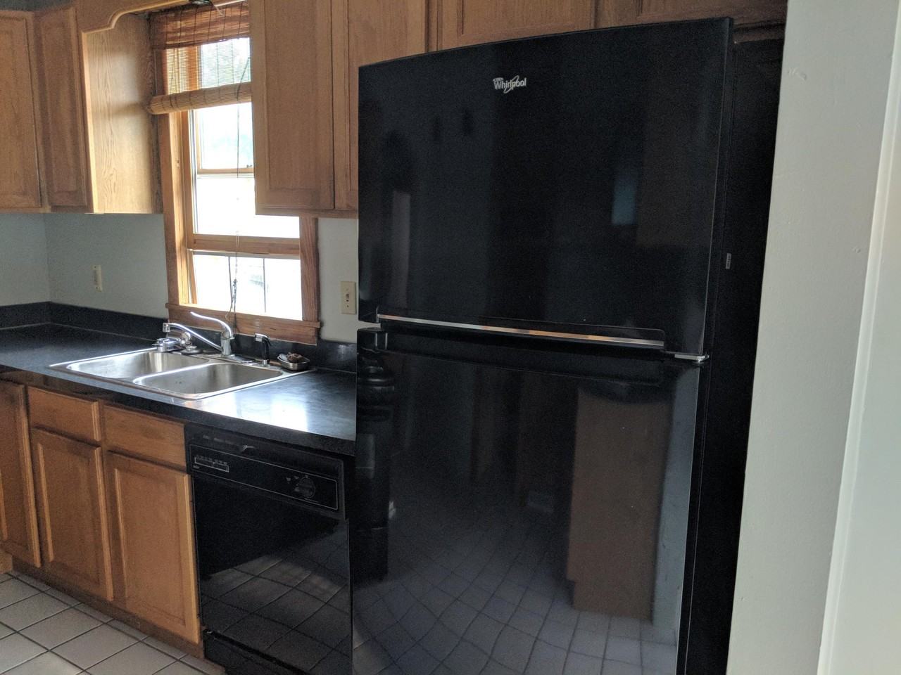 1580 Clarence Ave #UP - Photo 6 of 17