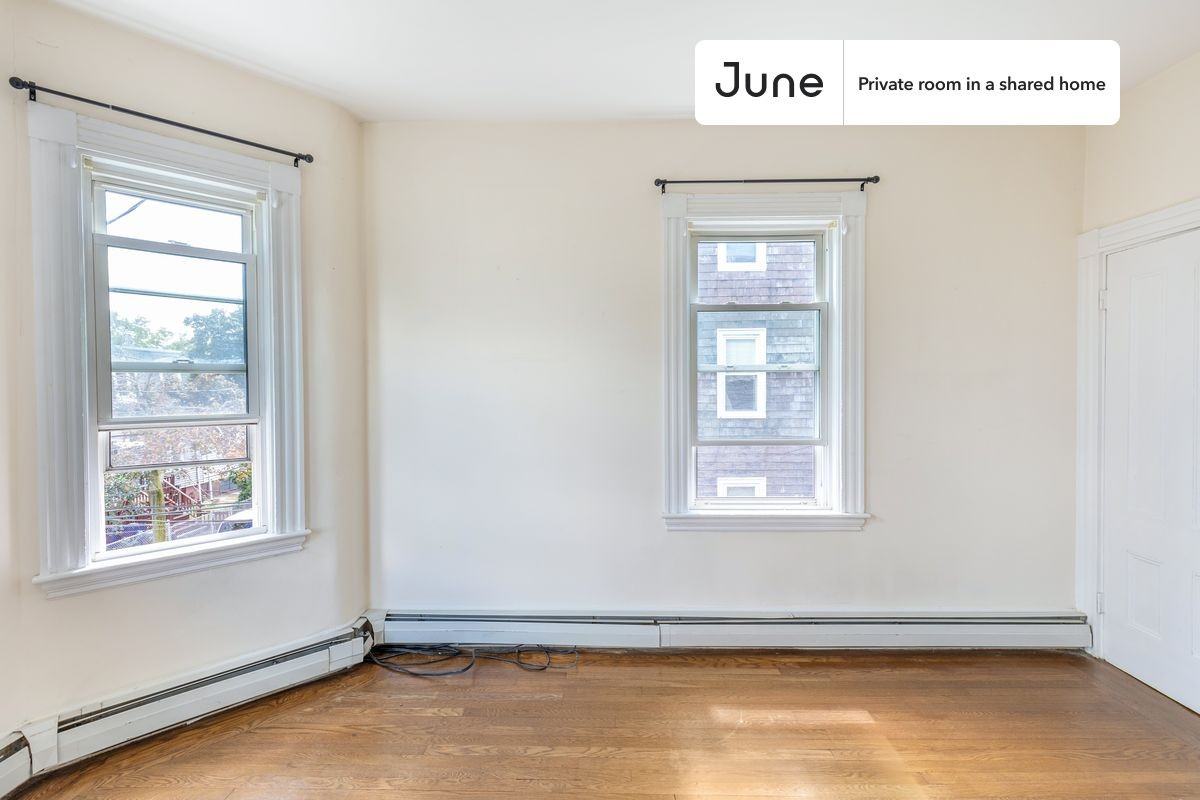 106 Buttonwood St #B - Photo 5 of 17