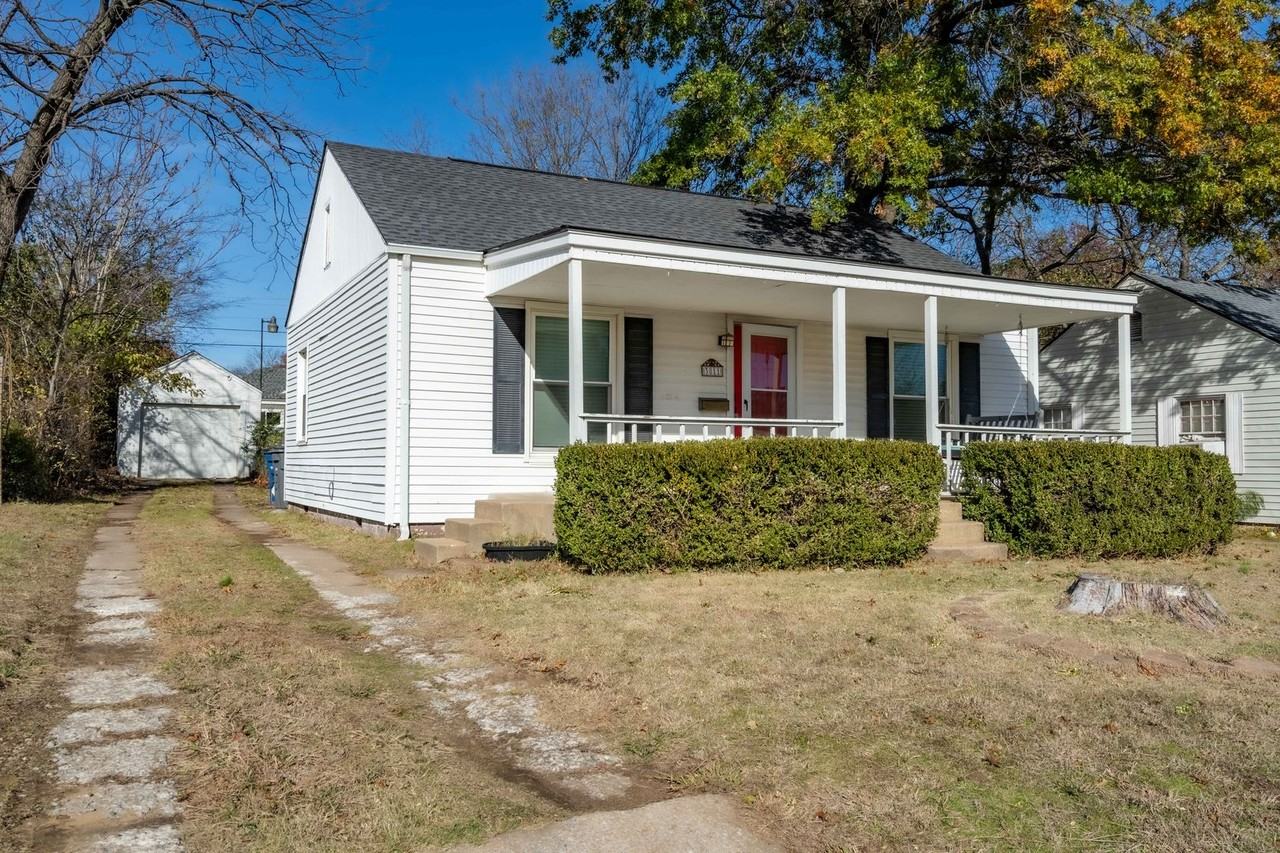 3811 E 22nd Pl - Photo 2 of 13