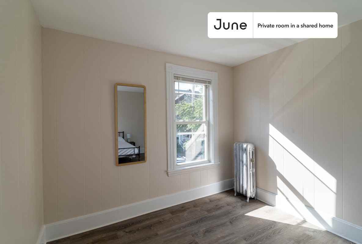 11A Islington St #E - Photo 5 of 17