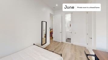 featured image of 39A Broome St #C