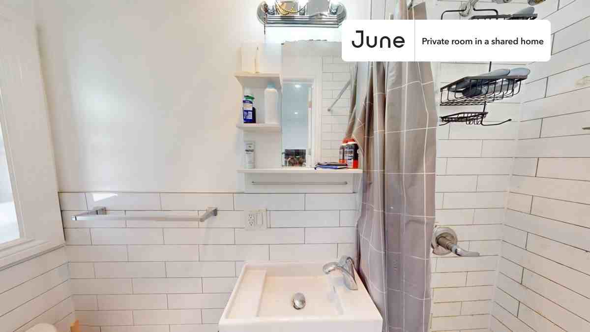 39A Broome St #B - Photo 7 of 13