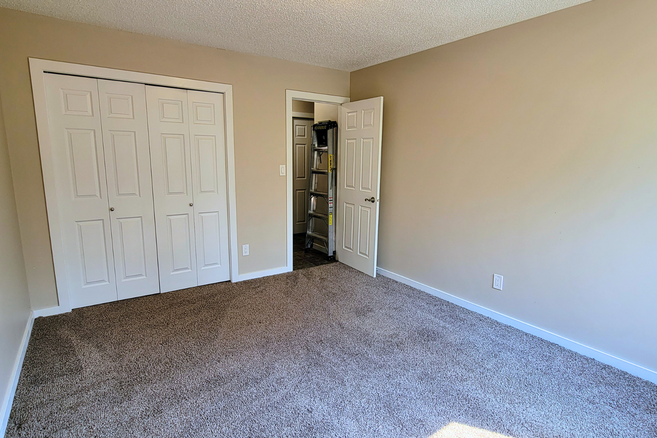 8111 96 StreetBlock B - 231 #231 - Photo 5 of 6