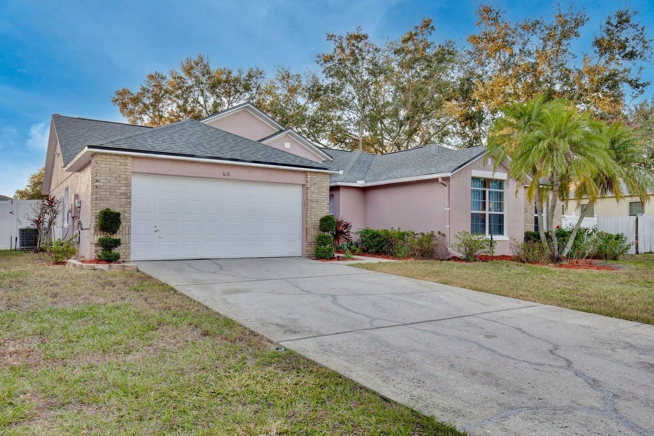 613 Canby Cir - Photo 2 of 28