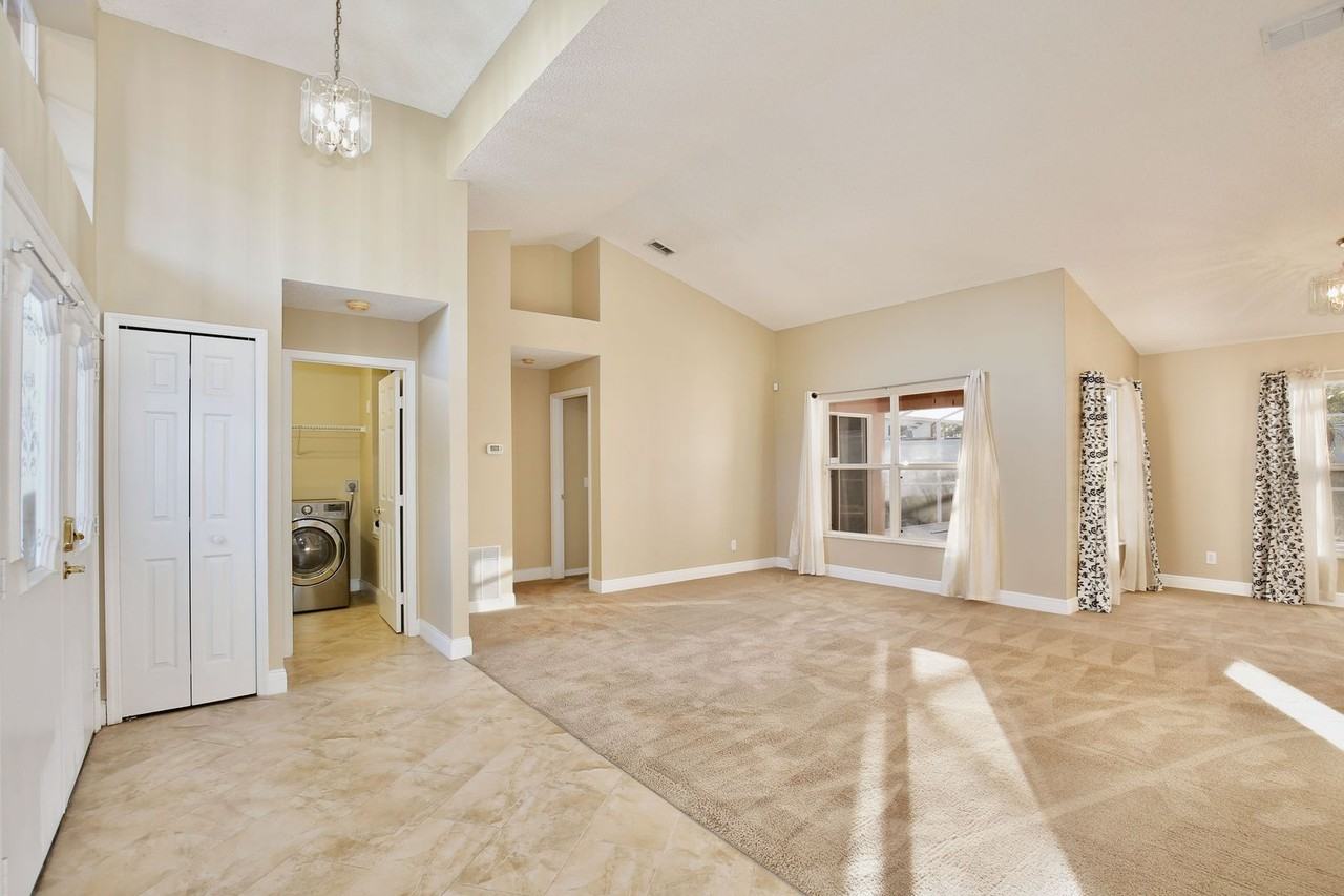 613 Canby Cir - Photo 3 of 28