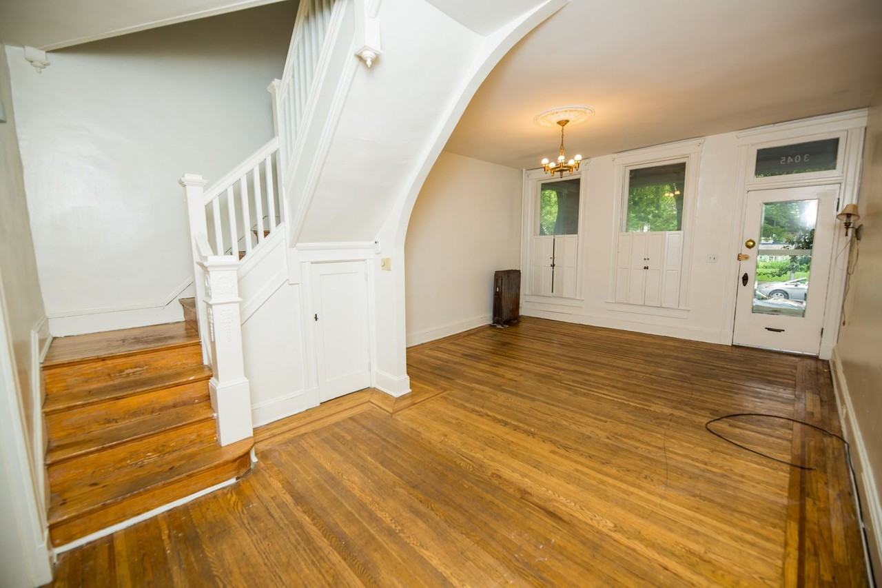3045 Guilford Ave - Photo 4 of 27