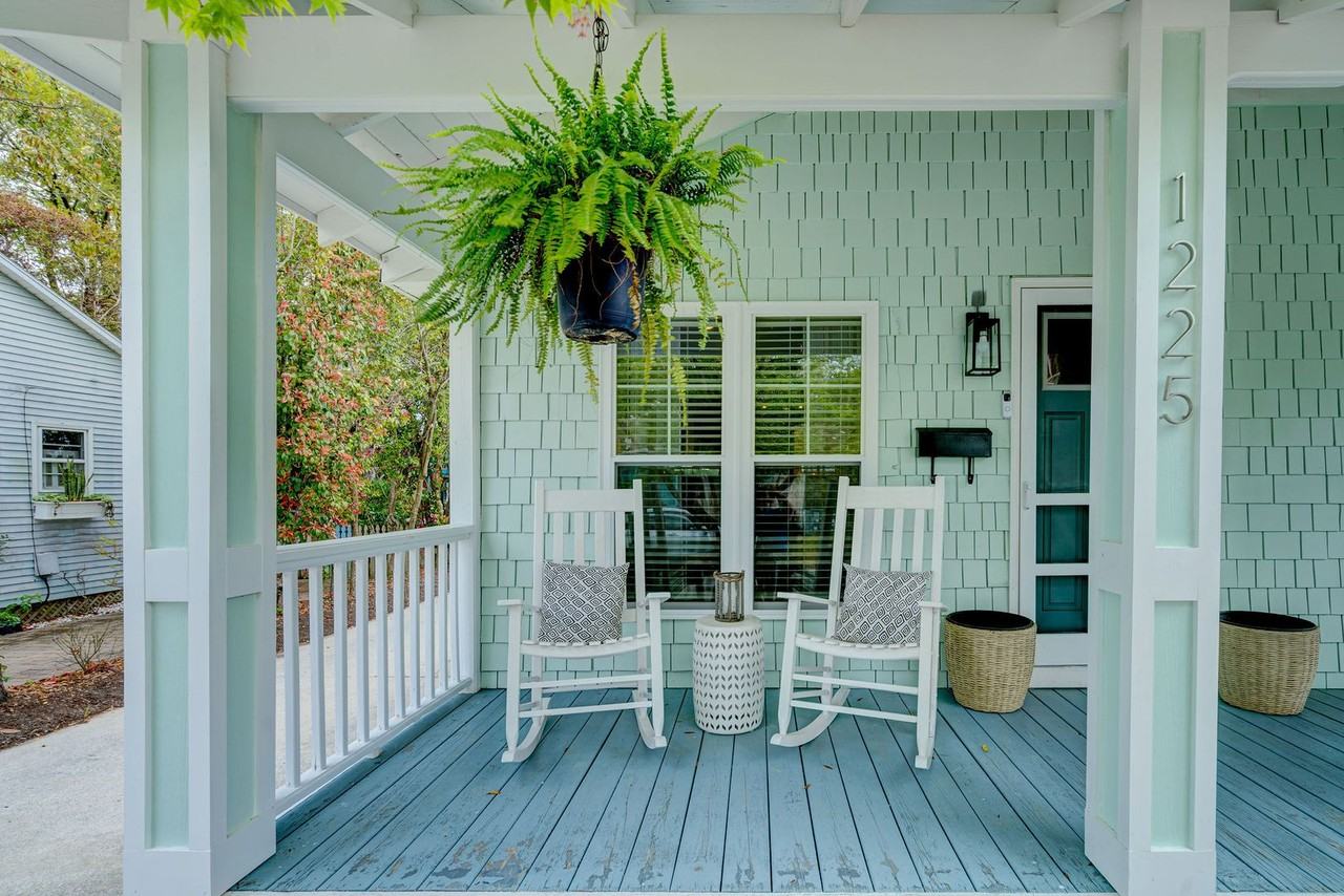 1225 Hill St - Photo 4 of 50