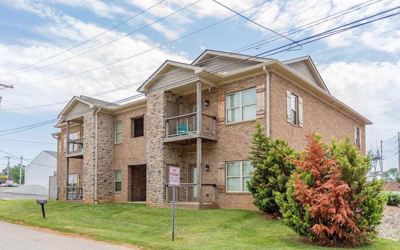 Bypass Aparments - Photo 2 of 4