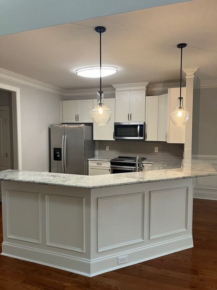 7020 Westfield Village Cir - Photo 3 of 12