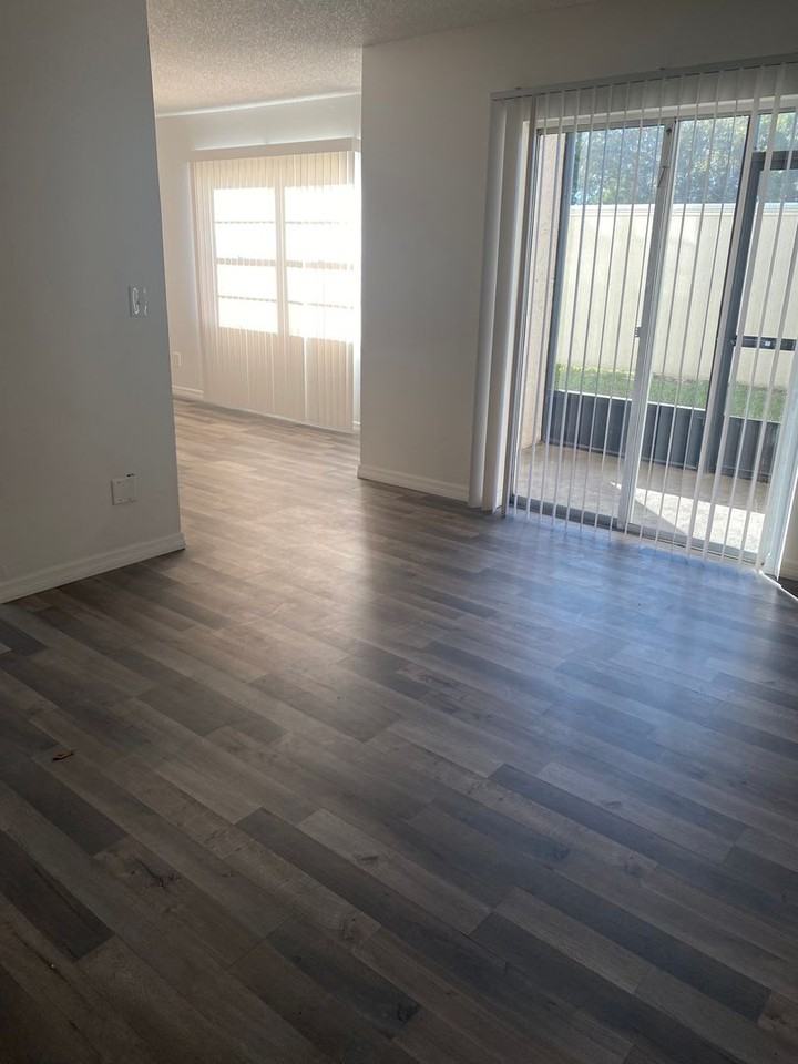 401 Banana Cay Dr Apt C - Photo 2 of 12