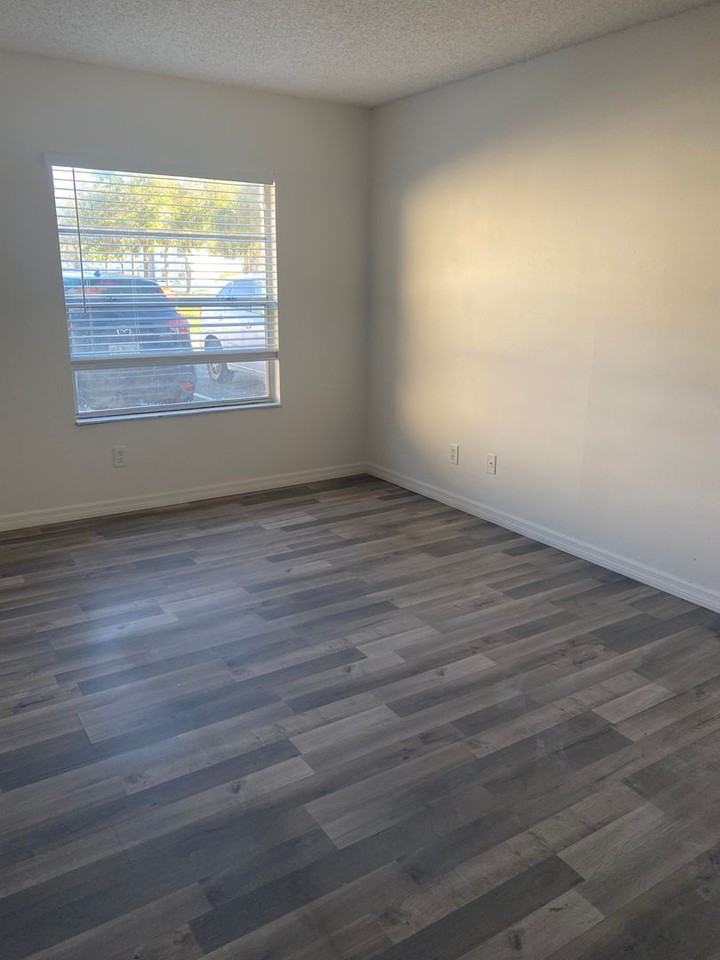 401 Banana Cay Dr Apt C - Photo 5 of 12