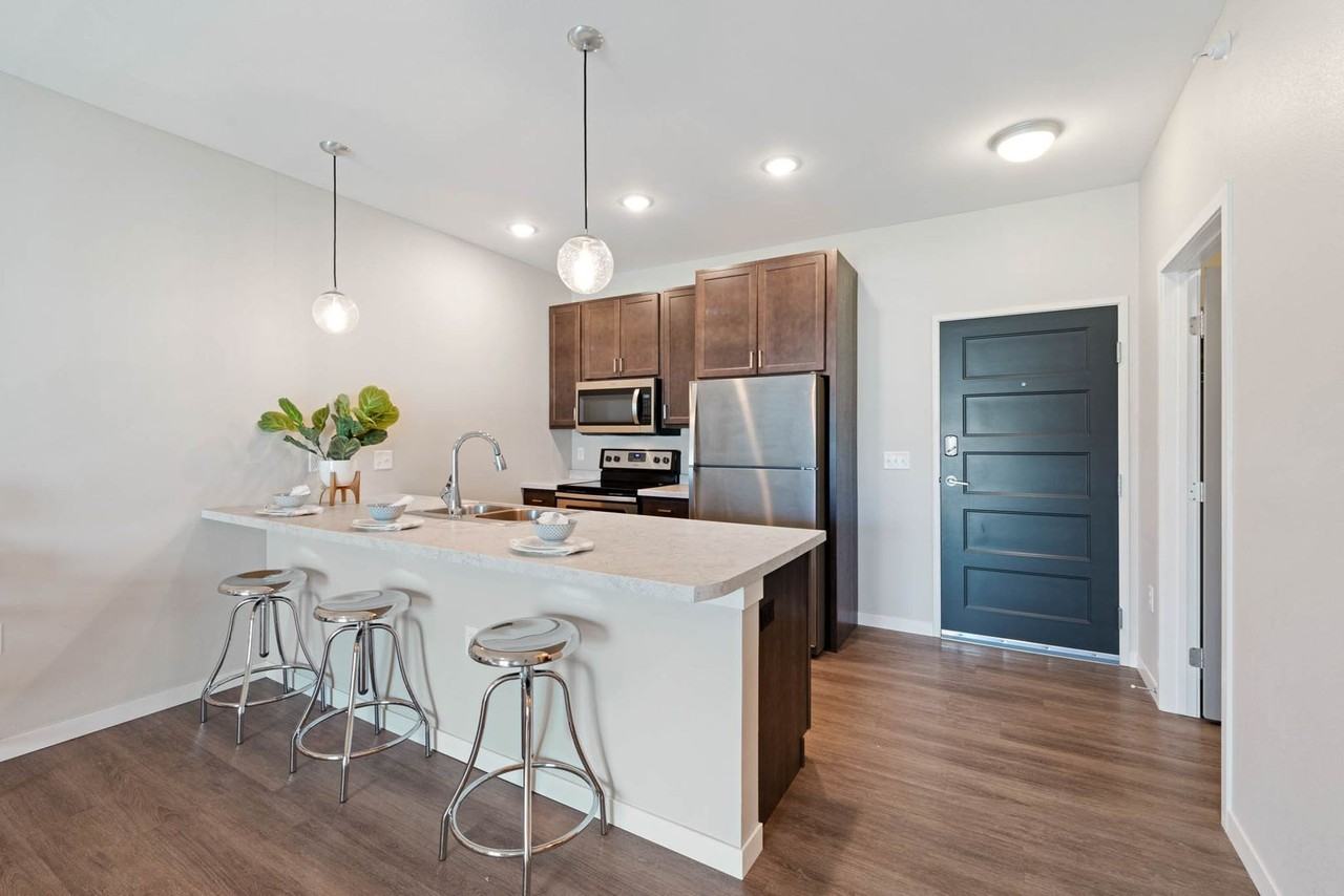 Silverthorne Flats - Bldg 4 - Photo 2 of 50