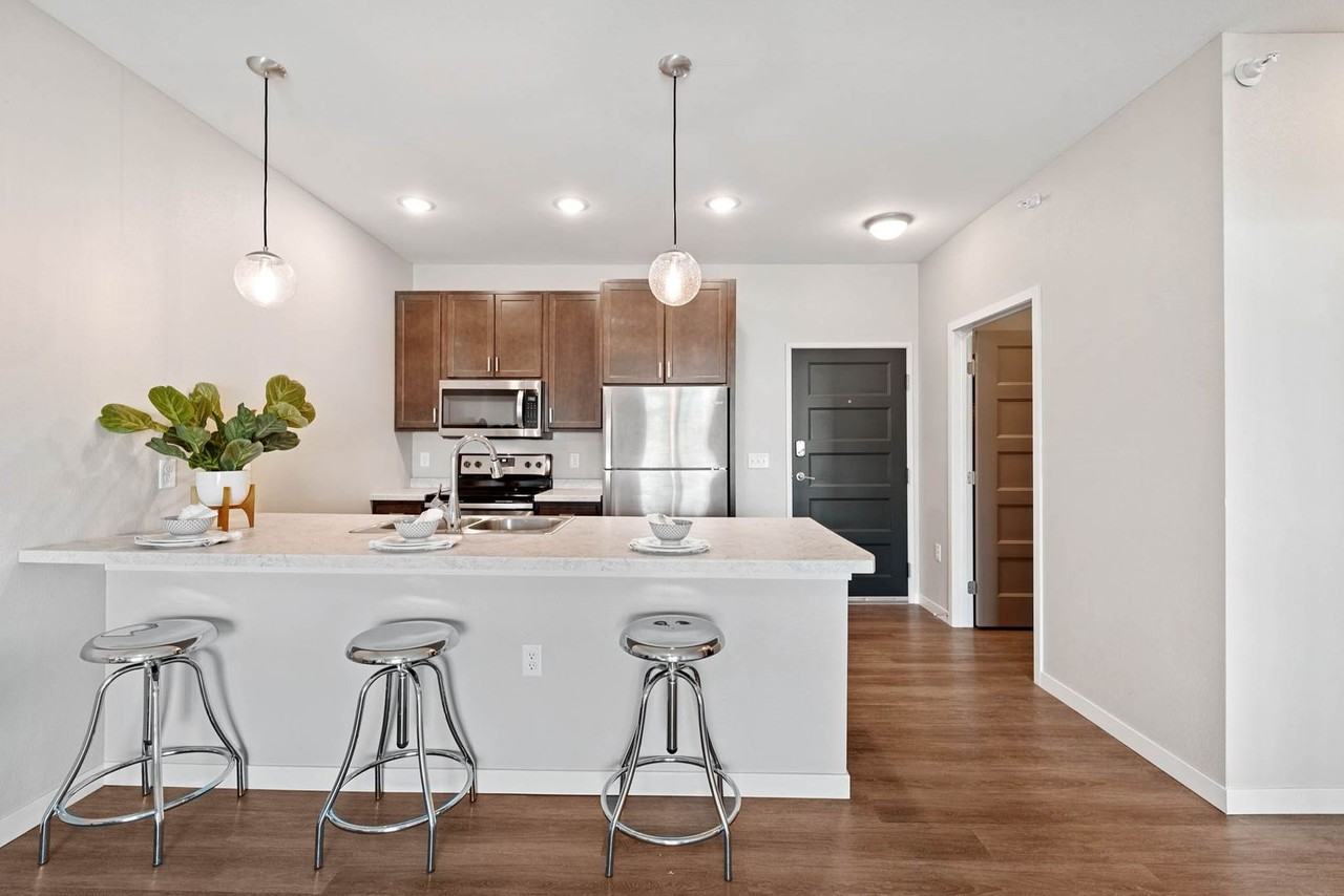 Silverthorne Flats - Bldg 4 - Photo 3 of 50