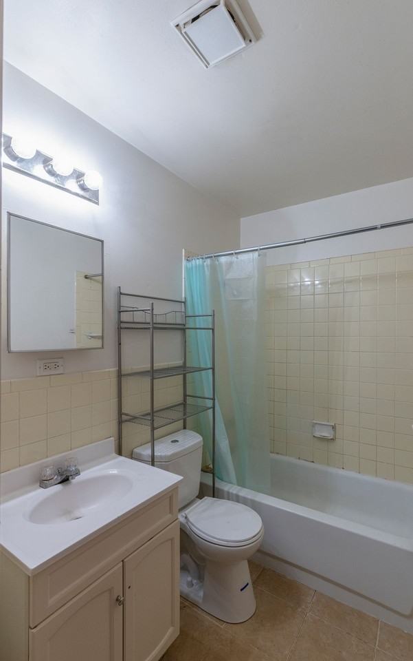 Woodland Apartments - Photo 7 of 23