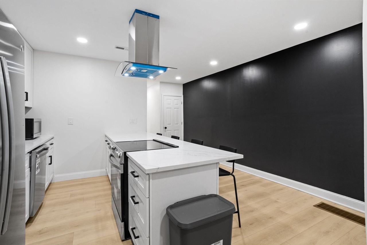 N 63rd St - Photo 7 of 15