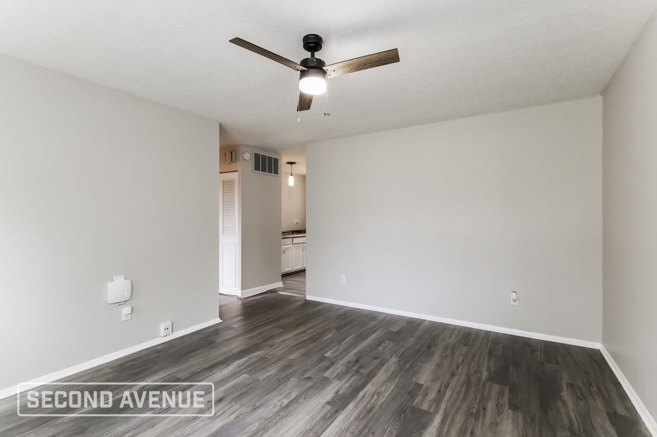 7505 Marie Anna Dr - Photo 4 of 26